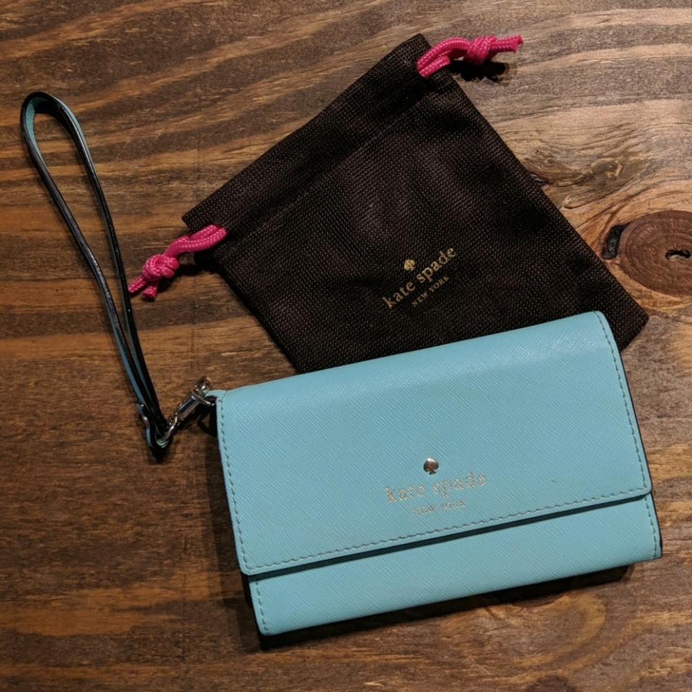 Aqua Kate Spade Wristlet with Dust Bag